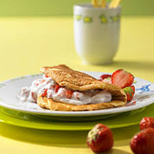 Schaumomelett Mit Erdbeerquark Rezept Erdbeerquark Schaumomelett Lebensmittel Essen