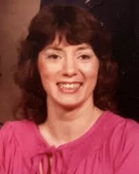 Sharon Hartig's Instagram, Twitter & Facebook