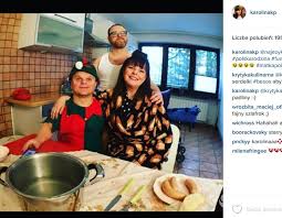 Oglądaj legalnie i w najlepszej jakości. Czy Karolina Korwin Piotrowska Ma Meza Instagram
