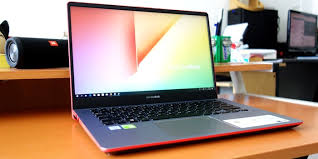 Asus e203nah harga murah spesifikasi pas untuk pelajar. Review Asus Vivobook S14 S430un Laptop Vivobook Terbaik Yang Pernah Saya Coba Gadgetren