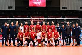 La nouvelle veste de survêtement equipe de france de volley est idéale pour l'entrainement et le loisir, son tissu respirant permet de porter cette veste toute l'année à n'importe quelle saison. Usa Volleyball Parle Fierement De Ses Volleyeurs Qui Jouent A L Etranger Block Out