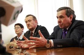 Первый этап двухуровневой системы голосования, на котором от политической партии. Prajmeriz Er V Novosibirskoe Zaksobranie Senatory Semejnye Dinastii I Presledovavshij Smi Spiker Gorsoveta