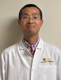 Michelle McGregor, Jarrett Adkins (D4), Madelyn Lawrence (D4) and Ms. Katie  Alvis from Goochland Cares Clinic joined together to discuss the  service-learning course in a panel called "Every Ram Connects, Every Ram