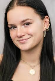 Christy Hulsey's Instagram, Twitter & Facebook