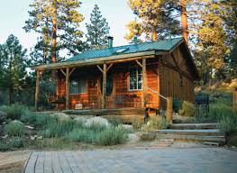 There are plenty of old barns that got transformed and turned into private homes. 25 Cozy Bed Barns For Horses Horse Rider