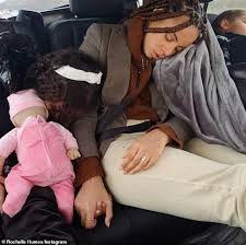 And while her lookalike sibling soaks up the sun in cape town, rochelle humes kept things real as she shared a candid photo of her 'mum life' back in london. Rochelle Humes Shares A Sweet Snap Of Her Mum Life Daily Mail Online