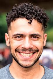 While guys with straight hair are trying to find out how to make hair curly men with curly hair are straightening their manes. 55 Sexiest Short Curly Hairstyles For Men Menshaircuts Com