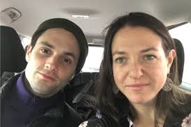 Penn Badgley Writes Why He Fought for Immigrant Mom Vilma Carrillo's  Reunion With Her Daughter, Yeisvi