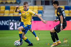 Schäfer made his hungarian league debut for mtk appearing as a substitute away at against gyirmót on 1 april 2017. Andras Schafer Vyhrajme Nic Viac Nechcem Dunajskostredsky