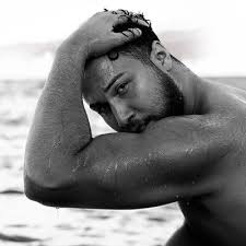 Faith Hodges (@FaithHodges_)