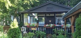 Ferienhaus In Der Natur Liebevoll Ausgestattet Mit Garten Ferienhaus Kleeblatt In Blankenheim Eifel Deutsc Outdoor Dekorationen Ferienhaus Eifel Ferienhaus