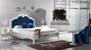 Pin By Handmade By Bb On Deco Interieure Bedroom Bed Design Ashley Bedroom Furniture Sets Bedroom Furniture Design