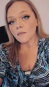 Ashley Lacount's Instagram, Twitter & Facebook