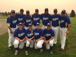 Dettah Dodgers fall in opening playoff game at Slo Pitch National Canadian  Championships