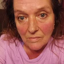 Women who stopped wearing makeup daily?