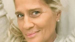 Heather Parisi, Lucio Presta le manda l'ufficiale giudiziario