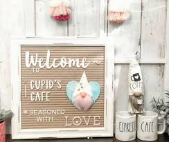 Diy valentine's decorations don't have to be complicated! Cupid S Cafe Creative Home Rustic White Valentine Decorations