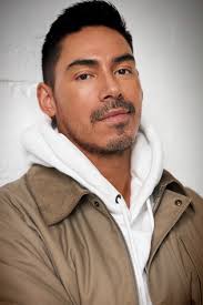 Biography author matching "alexander" (Sorted by A-Z Ascending)