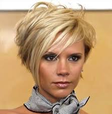 Find a short, medium or long length 'do to suit your oblong face shape with these great hairstyle options! Woman S Guide Best Hairstyles Haircuts For Long Oblong Face Shapes Hubpages