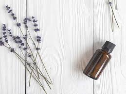 9 Essential Oils For Sore Throat