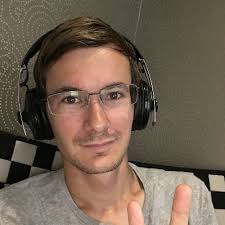 John Busch Cagle II (@BuschCagle)