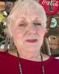 Mary Bomar singing the late great John Prine's song I Remember Everything,  I love his music so, this one has such beautiful lyrics, hope you enjoy  this...