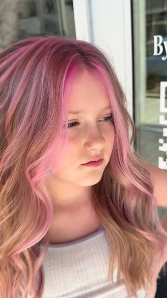 Face Framing Pink