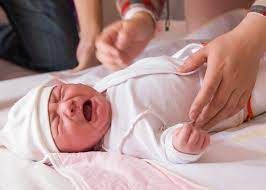 Oleh sebab itu, menangis pada bayi. Bayi Menangis Tiap Sore Menjelang Maghrib Apa Penyebabnya