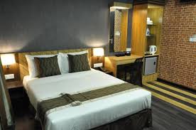 The best budget hotel in gong badak! it's cheap and worth your money. Valya Hotel Kuala Terengganu Lot Pt 35356 Dataran Austin Kuala Terengganu