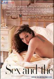 Angelina Jolie nackt, Nacktbilder, Playboy, Nacktfotos, Fakes, Oben Ohne