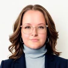 How to Thrive as a Business Administrator in a Fast-Paced Environment