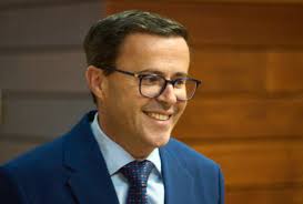 María Guardiola, más allá de la política: su hogar en Cáceres, dos hijos y  una infancia insegura