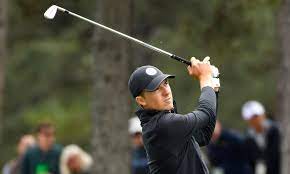 Currently he has the titleist tsi3 in the bag after having previously used the ts2 and 915 models. Jordan Spieth S Titleist Golf Equipment At 2018 Masters Witb
