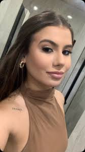 make suave e monocromática para a gatinha @clarajp_