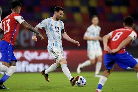 Messi, como casi siempre, fue de lo más destacados. Argentina Empato Con Chile Por Las Eliminatorias El Gol De Messi Que No Alcanzo Y Una Actuacion Sin Vuelo Futbol La Voz Del Interior