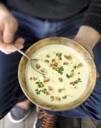 Veloute De Chou Fleur Et Chevre Frais Au Curry Recette Veloute Chou Fleur Recettes De Cuisine Recette