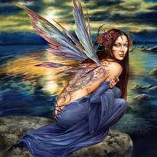 Totuși, forma mitologică preferată este a unor fecioare zănatice, cu mare forță de seducție și cu puteri magice. Alchemy England Blog Ielele The Ladies Of The Dawn