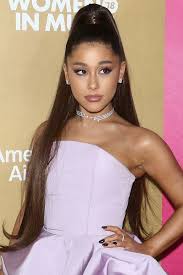 On thursday, ariana grande posted an instagram photo revealing a lob haircut. 25 Best Ariana Grande Hairstyles Ariana Grande Hair Ideas And Colors