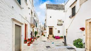 Piccoli centri conosciuti a livello globale grazie al loro patrimonio storico, artistico e culturale. I 20 Borghi Piu Belli D Italia Ignas Tour