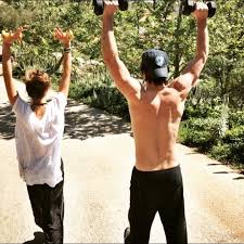 Check spelling or type a new query. Ian Somerhalder Nikki Reed Nach Hochzeit Auf Weltreise Promicabana