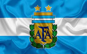 Argentina national football team, buenos aires, argentina. Herunterladen Hintergrundbild Argentina National Football Team Logo Emblem Flagge Von Argentinien Fussball Verband World Championship Fussball Seide Textur Fur Desktop Kostenlos Hintergrundbilder Fur Ihren Desktop Kostenlos