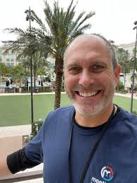 David Guse (@DavidGuse)