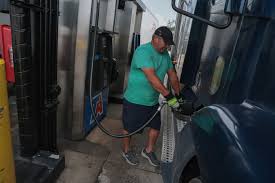 Diesel Fuel Crisis Looms: US Export Ban Push Meets European Russian Diesel Comeback