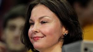 February 12, 2020 at 4:00pm pm. Ashley Judd Hits Back At Media For Plastic Surgery Speculation Calling Her Puffy Abc News