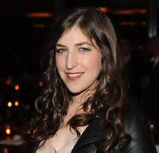 Have You Seen Mayim Bialik and Her Super Shiny Strands Lately?! | Glamour