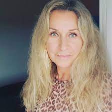 Monatsbotschaft oktober 2020 christine arana fader zeit der göttin www.goldkamille.de. Christine Arana Fader Home Facebook