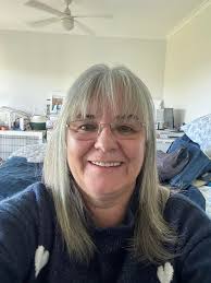 Shorter hairstyle for frumpy hair and cowlicks