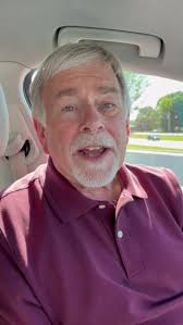 Chenxi Xu earned both her bachelor's degree and Master of Science in  Counseling simultaneously through CSU's Accelerated Counseling program.  From Qingdao China, she graduated with highest honor and Summa Cum Laude,  respectively.