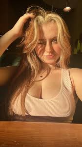 Jade Kalopsia - Free nude pics, galleries & more at Babepedia