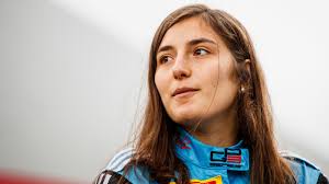 55 women make the first cut for 2019 W Series